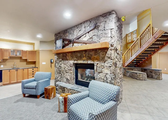 Passage Point 506 Apartment